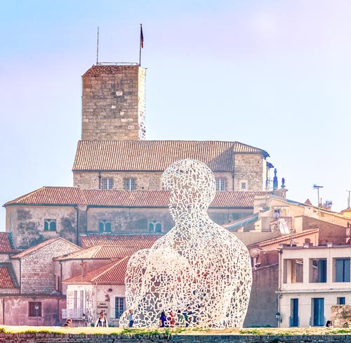 Mise en avant de la ville d'Antibes