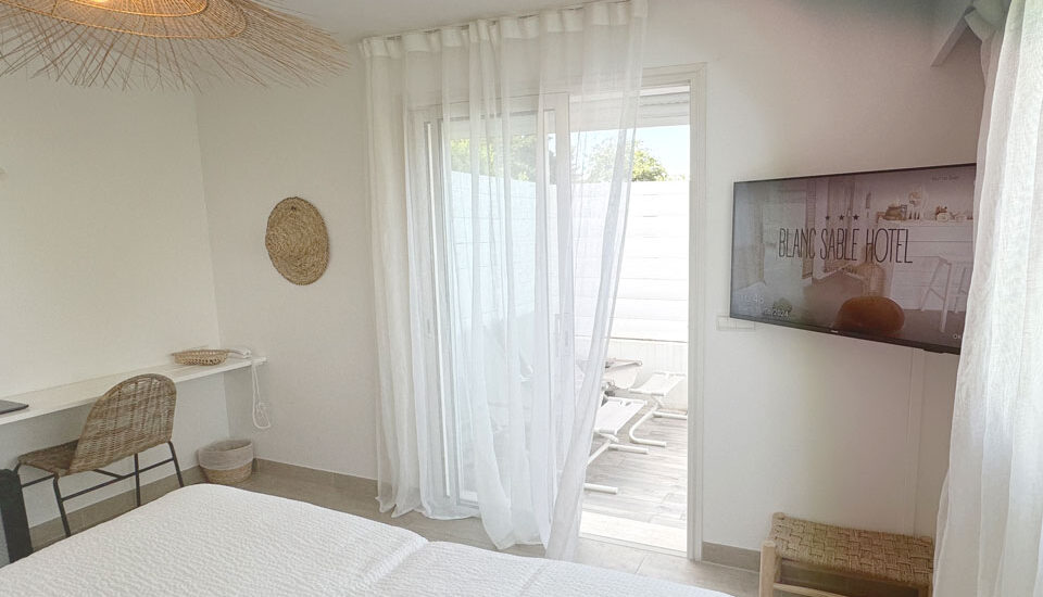 bsh web pic chambre mea dble terrasse 2